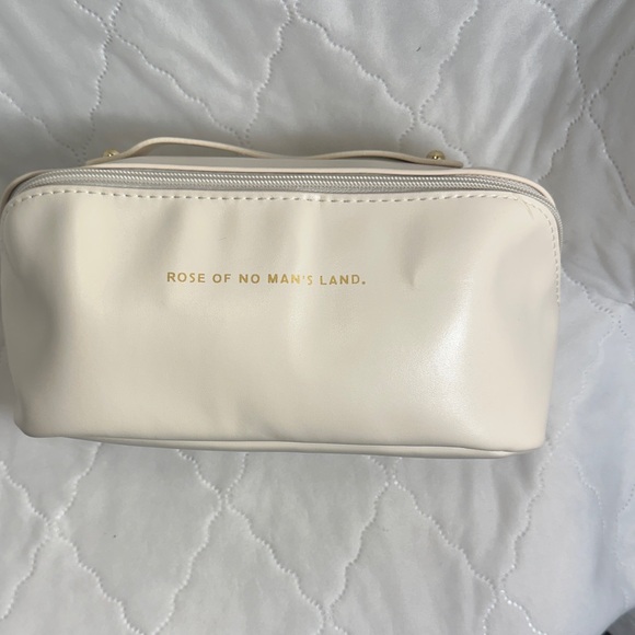 Cream Cosmetic Bag - Picture 1 of 6